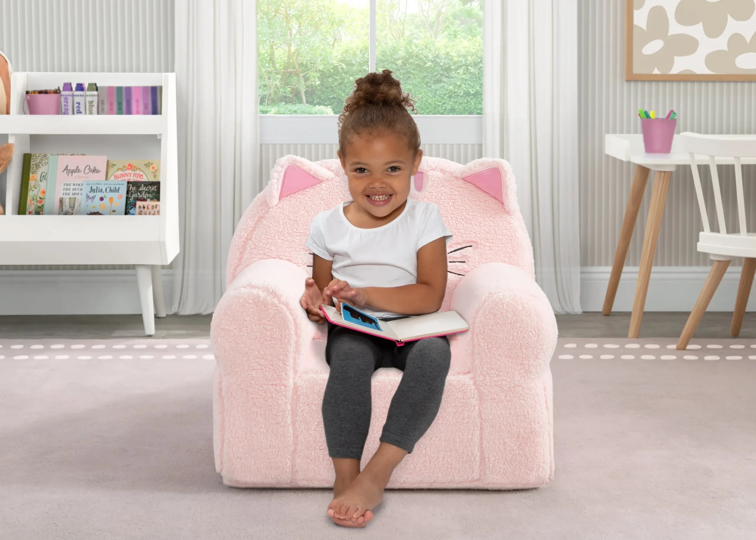 Deluxe Cozee Cat Chair